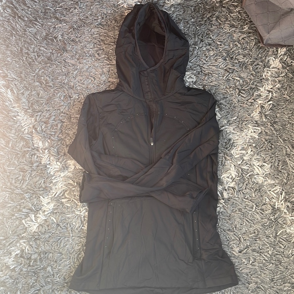 Lululemon Pullover Light Jacket Euc Size 4 - image 1